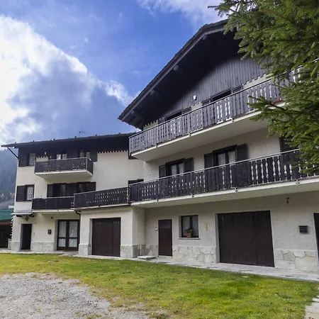 Daire Di Madesimo Apartments-1 By Interhome Isola (Lombardy)